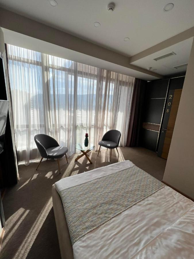 Sky Station Otel Tiflis