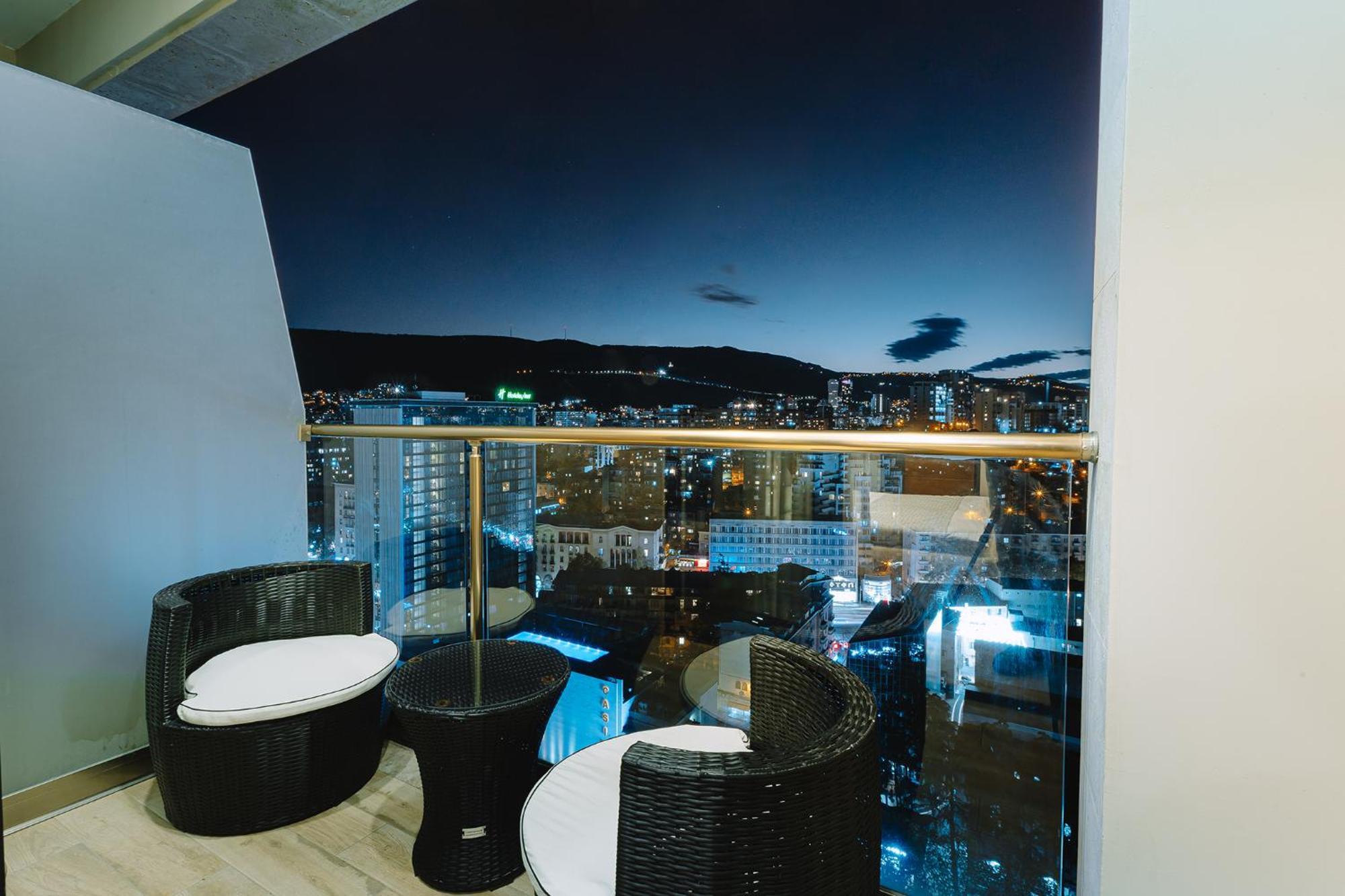 Otel Sky Station 4*